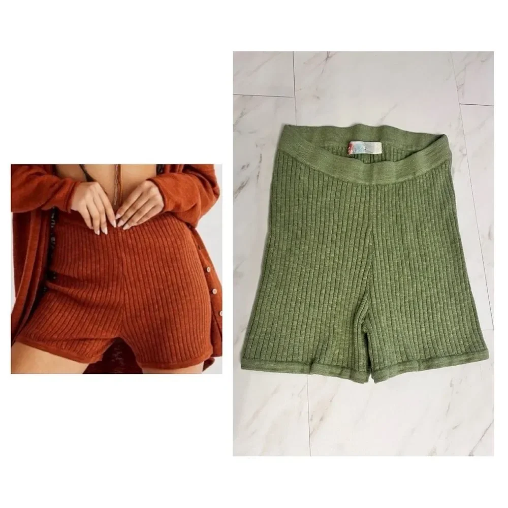 Free People Beach Green Knit pull on short size small